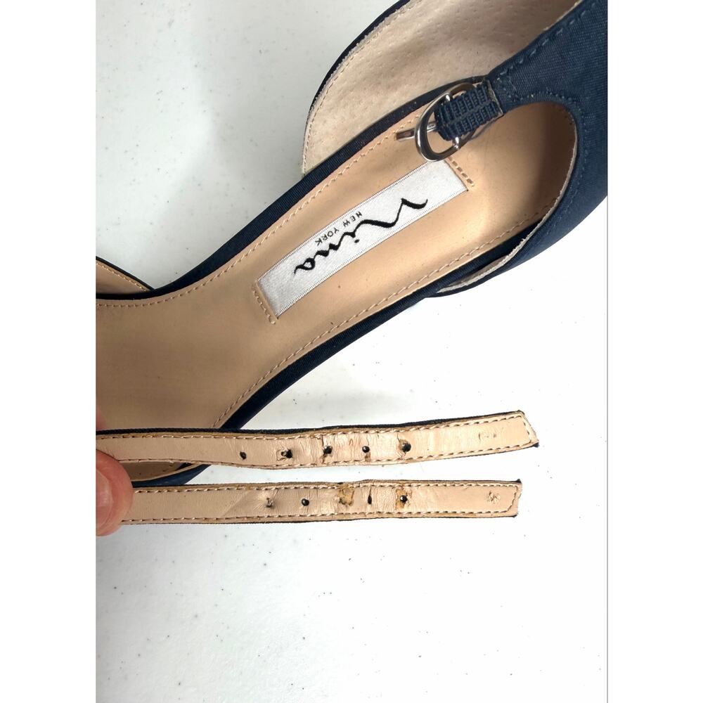 Nina Tirisa Pointed Toe Pumps Women's Sz 7.5 Navy Satin Cross Strap Formal Gala - Picture 11 of 11